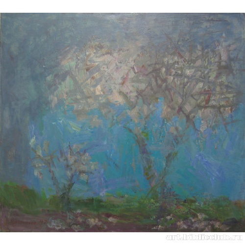 Цветущие яблони