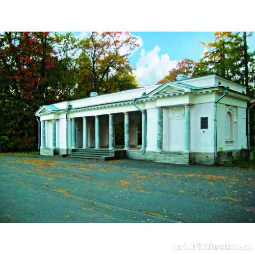 Музыкальный павильон у Елагина моста