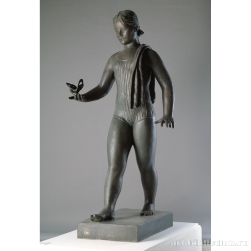 Девочка с бабочкой