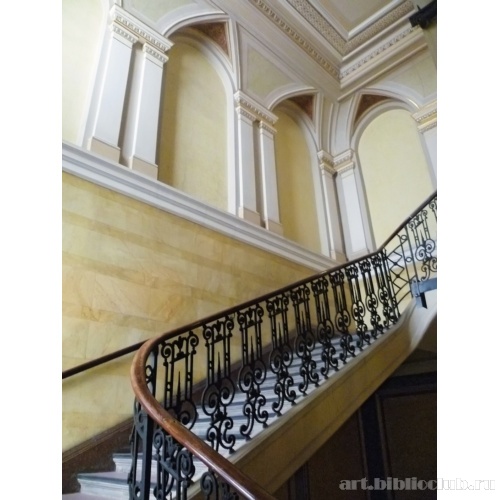 «Грабенхоф». Отделка парадной лестницы в стилистике неоренессанса