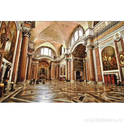 Вид в сторону алтаря