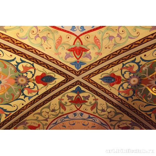 Фрагмент росписи свода парадной лестницы особняка