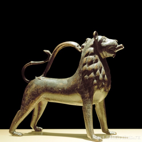 Акваманил в форме льва