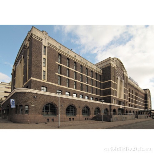 Отель «Гранд Марина»