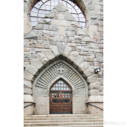 Собор Тампере. Главный вход собора