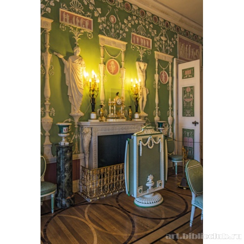 Царское Село. Екатерининский дворец. Зеленая столовая. Фрагмент интерьера