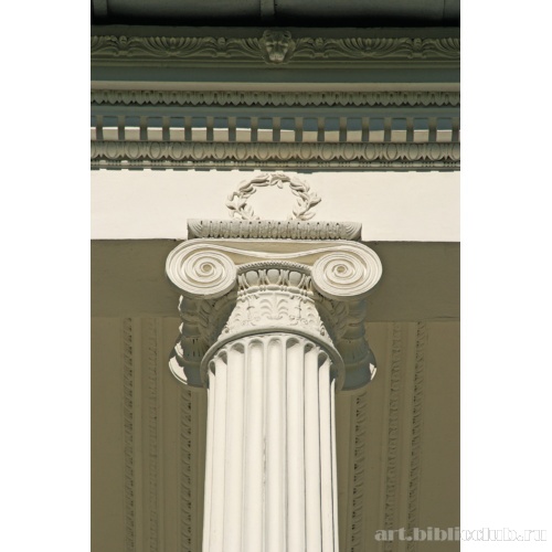 Камеронова галерея. Фрагмент колоннады. Капитель Эрехтейона