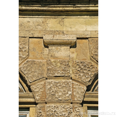 Камеронова галерея.  Декор фасада первого этажа. Фрагмент