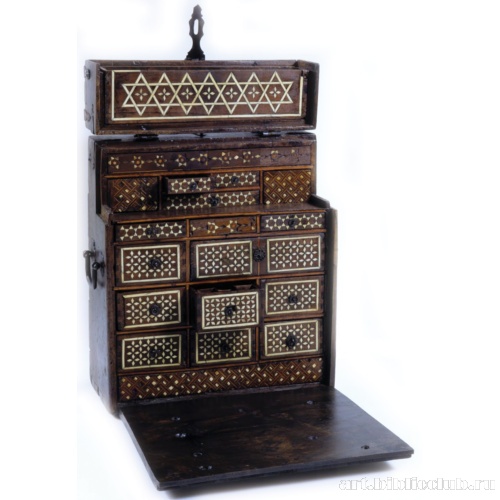 Ящик для инструментов ювелира