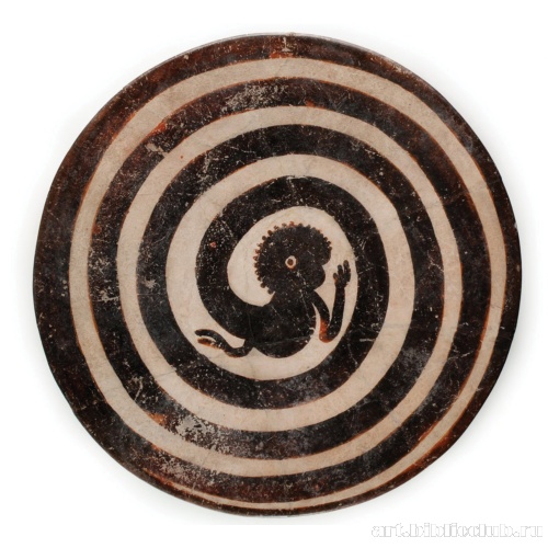 Блюдо с изображением обезьянки