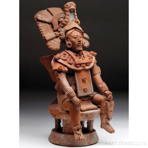 Статуэтка правителя