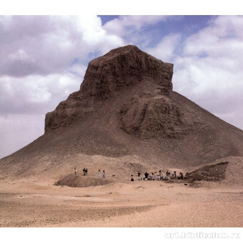 Черная пирамида Аменемхета III
