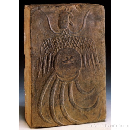 Рельеф с изображением богини Нюйва в облике птицы