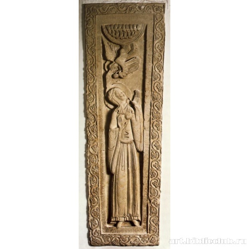 Надгробие Рейнхильды. Ризенбекк около Теккленбурга