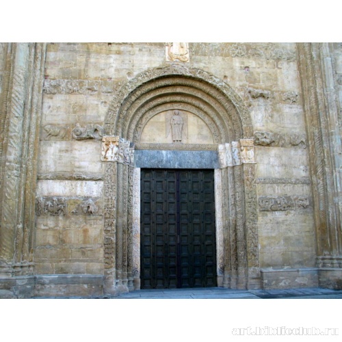 Сан Микеле в Павии. Портал