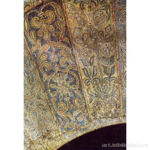 Большая мечеть Кордовы: деталь мозаики рамы михраба